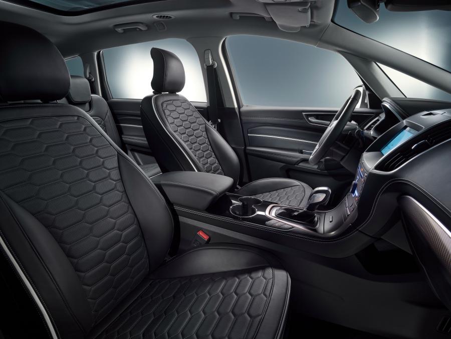  Ford Vignale S-Max 2016 года  (фото 4 из 6)